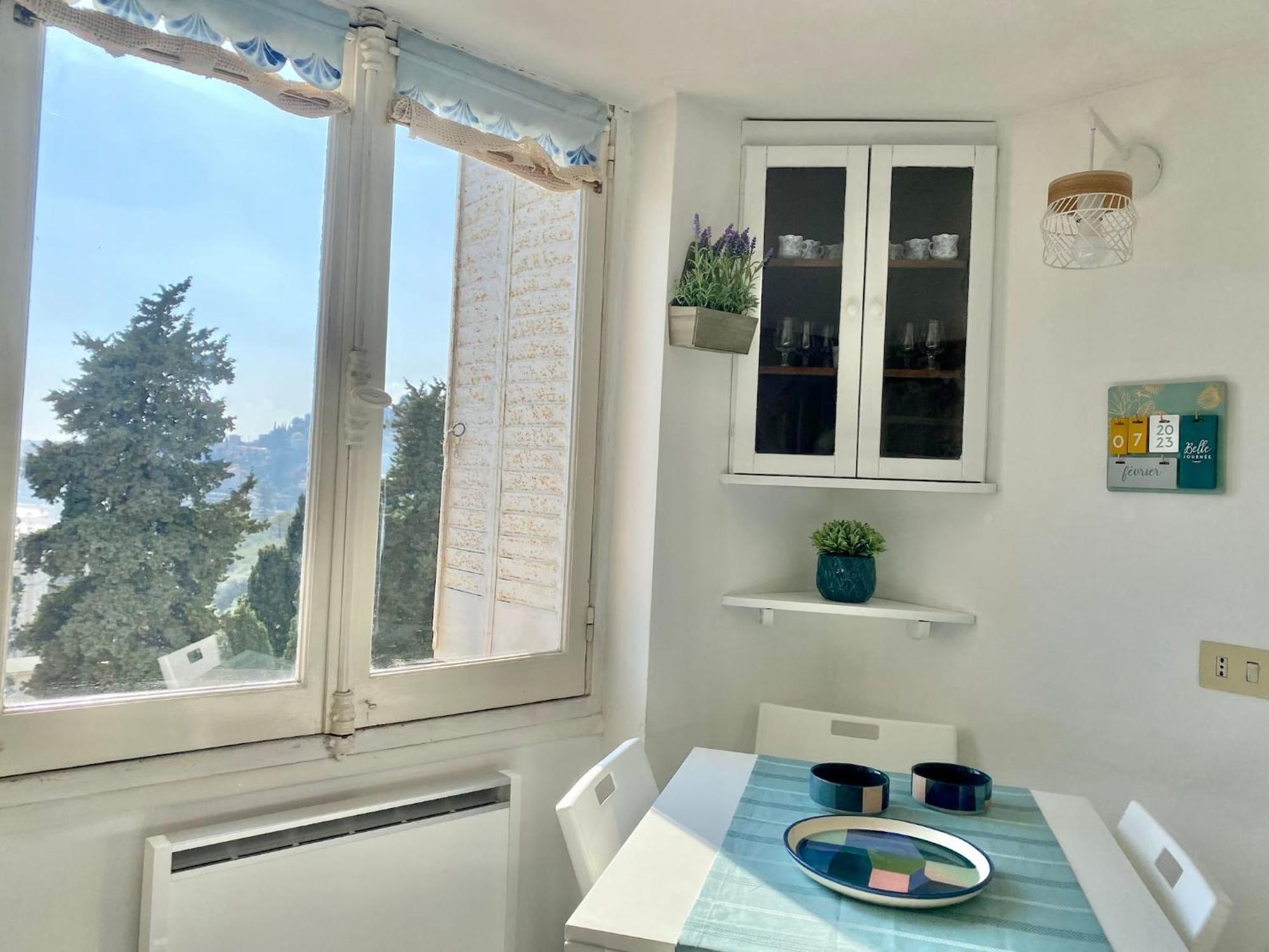 'La Villa Hygie' Cozy Appartement, Vue Mer ม็องตง ภายนอก รูปภาพ