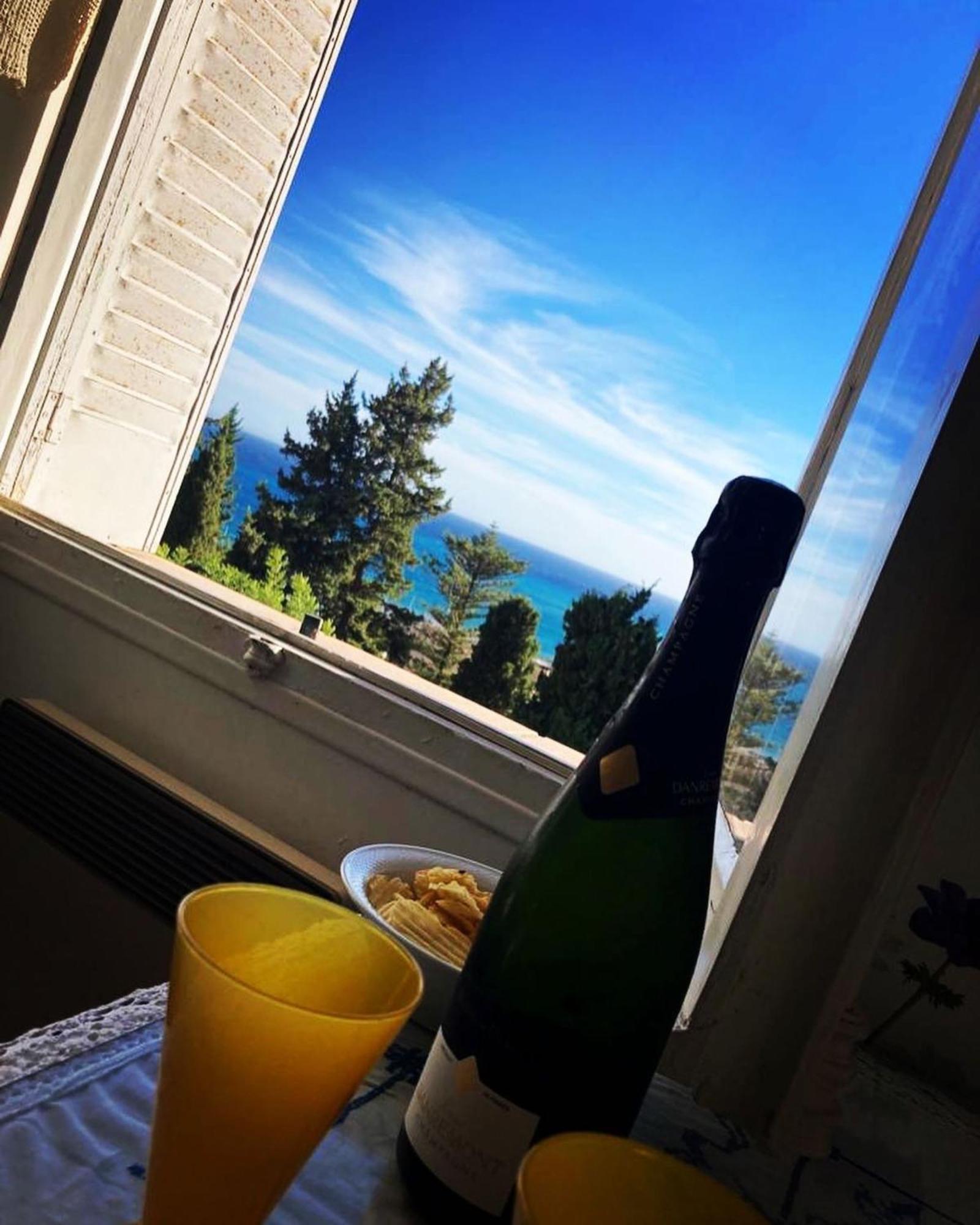 'La Villa Hygie' Cozy Appartement, Vue Mer ม็องตง ภายนอก รูปภาพ
